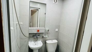 Free toiletries, hair dryer, towels, soap