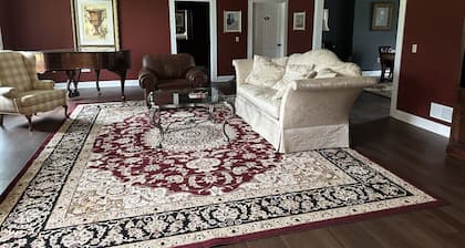 The Inn at Peacfield Farms