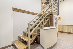 1 Bed in 10-Bed Mixed Dormitory Room