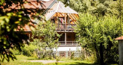 Holiday Apartment 'Am Hirschenmoor' in Nature with Private Terrace and Garden