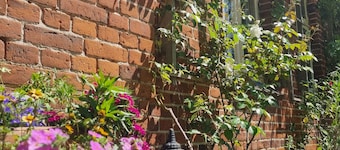 Ferienwohnung 'Pieck' mit Gemeinschaftsgarten und Wi-Fi