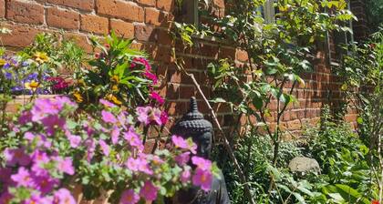Ferienwohnung 'Pieck' mit Gemeinschaftsgarten und Wi-Fi