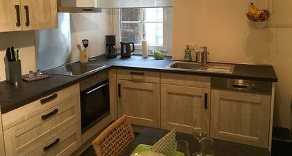 Ferienwohnung 'Unterm Blauregen' mit Privatterrasse und Wi-Fi