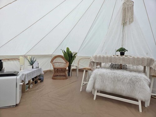 Glamping 'Tipi Jurte Zelt In Der Seenplatte' with Private Terrace, Private Garden and Wi-Fi