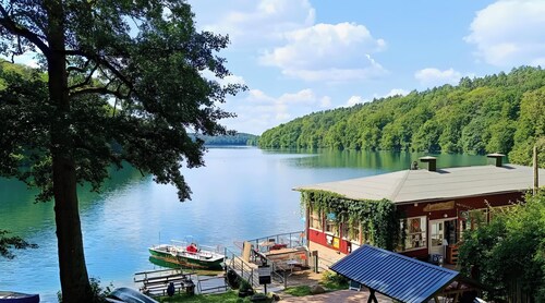 Glamping 'Tipi Jurte Zelt In Der Seenplatte' avec terrasse privée, jardin privé et Wi-Fi