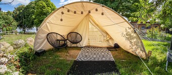 Glamping 'Tipi Yurt Tent in the Lake District' with Private Terrace, Garden, and Wi-Fi