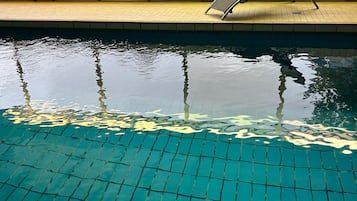 Indendørs pool, opvarmet pool
