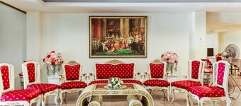 Chic Double Retreat | Cozy Vresotel Comfort