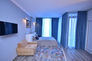 1 bedroom, iron/ironing board, WiFi, bed sheets