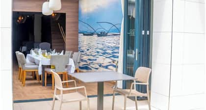 Africa's Touch & Leisure