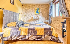 6 Schlafzimmer, Bügeleisen/Bügelbrett, Reisekinderbett, kostenloses WLAN