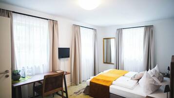 Doppelzimmer | Schreibtisch, kostenloses WLAN