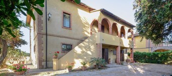 Stunning home in Campiglia Marittima