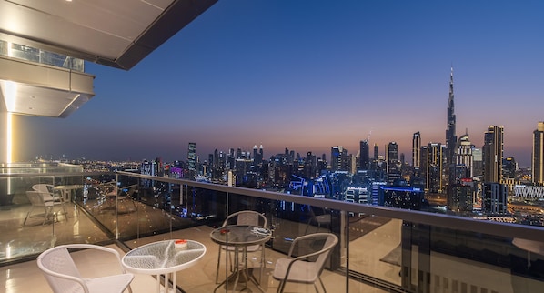 Luxury Apartment | Balkoni