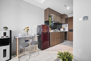 Departamento, 1 habitación, vista a la ciudad | Comedor