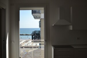 Suite superior, vistas al mar (City view) | Zona de estar