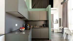 Interior - Htm Tower - 503 - 504 Fragment Deluxe Plus by Halldis (Mestre)
