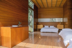 5 bedrooms, iron/ironing board, WiFi, bed sheets - w* | Elegant 5BR w/Garden view Home in Cieneguilla (Pachacamac)