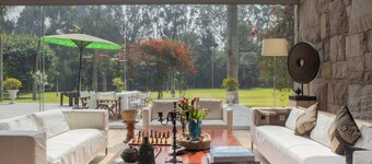 w* | Elegant 5BR w/Garden view Home in Cieneguilla
