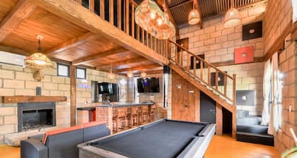 Quinta Allende |Alberca, Bar, Palapa con asador, Futbol, Voleibol, Juegos Infantiles