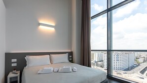 1 bedroom, travel crib, WiFi (free)