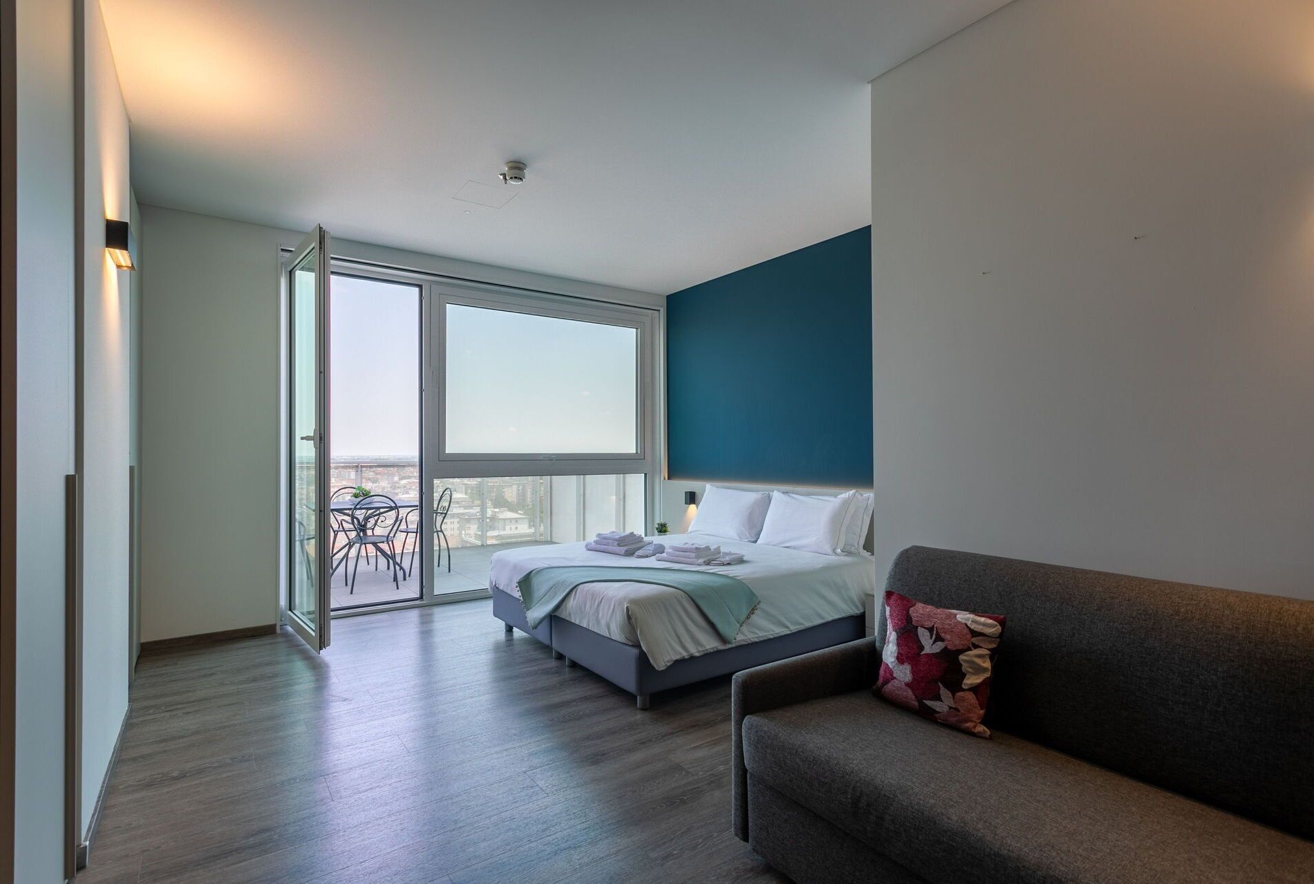 1 bedroom, travel crib, free WiFi, wheelchair access