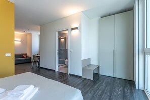 1 bedroom, travel cot, free WiFi, wheelchair access