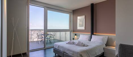 1 bedroom, travel crib, free WiFi, wheelchair access