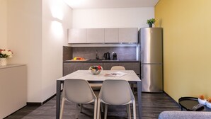 Dining - Htm Tower - 1601 Unique Loft by Halldis (Mestre)