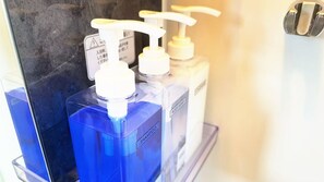 Superior Apartment, Balcony, City View | Bathroom | Slippers
