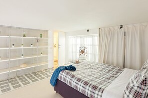 2 Schlafzimmer, Schreibtisch, Bügeleisen/Bügelbrett, kostenloses WLAN