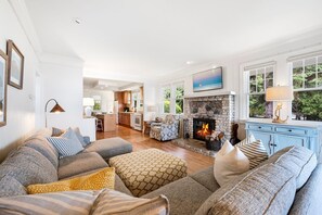 Smart-tv en een open haard