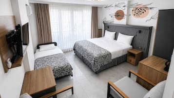 Családi háromágyas szoba | Hipoallergén ágynemű, Tempur-Pedic-matrac és hangszigetelés