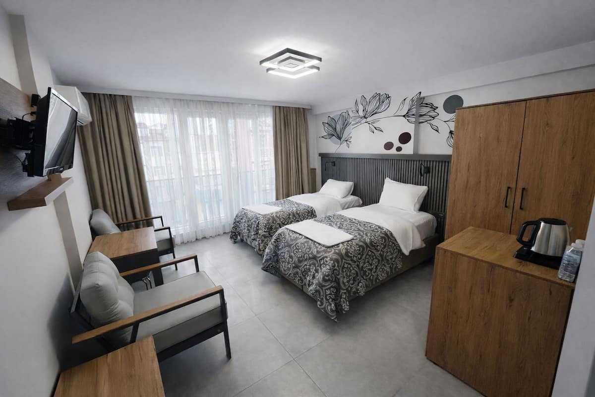 Premium-Zweibettzimmer | Allergikerbettwaren, Tempur-Pedic-Betten, schallisolierte Zimmer