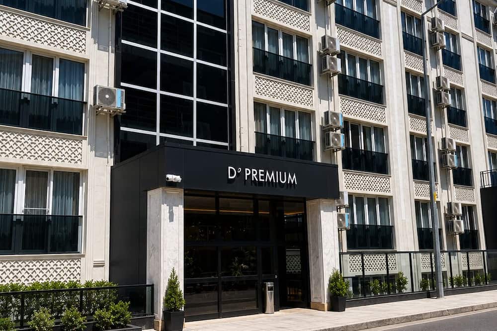D' Premium