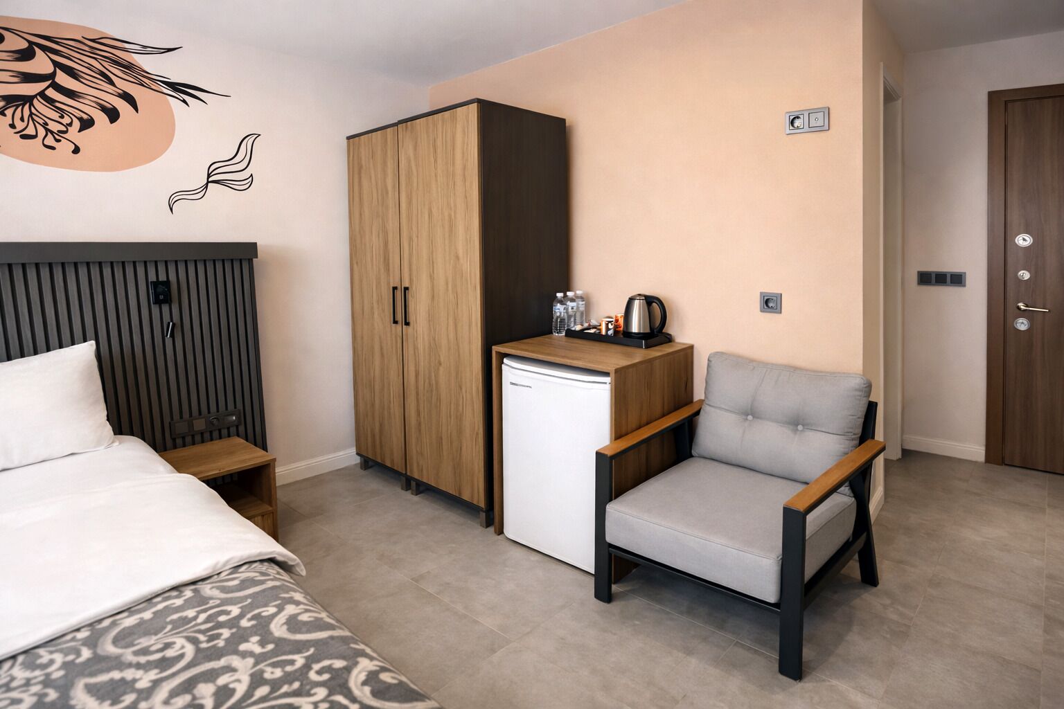 Family Quadruple Room, City View | Premium bedding, Tempur-Pedic beds, minibar, laptop workspace