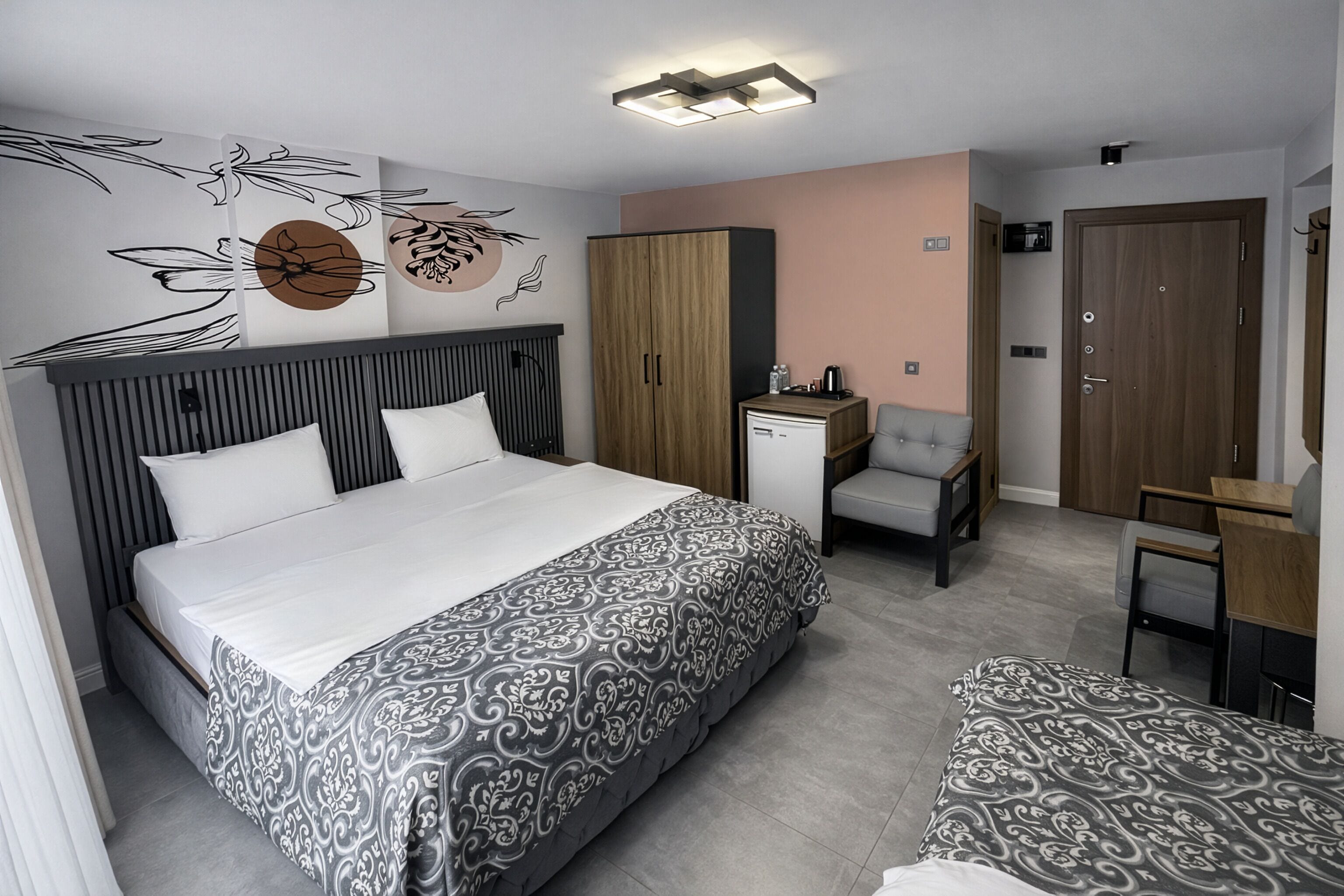 Classic-Dreibettzimmer | Hochwertige Bettwaren, Tempur-Pedic-Betten, Minibar
