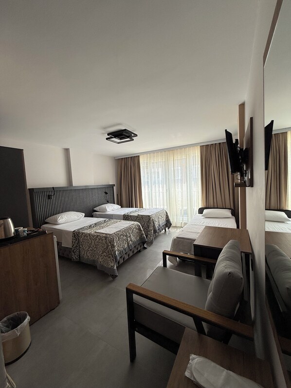 Premium-Dreibettzimmer
