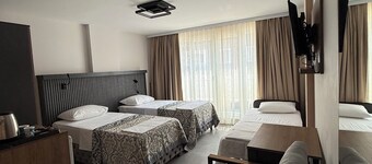 D Premium Hotel