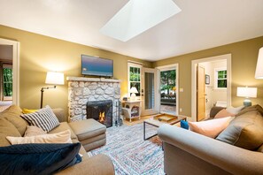 TV connectée, cheminée