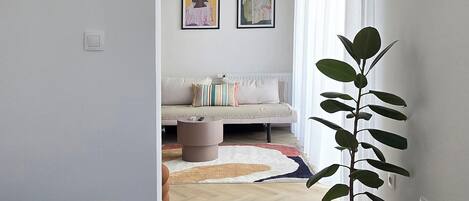 1 slaapkamer, een strijkplank/strijkijzer, wifi, beddengoed