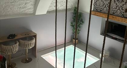 Luxury Suite 23.06