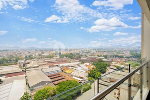 Apartment, 3 Bedrooms, City View | Balcony