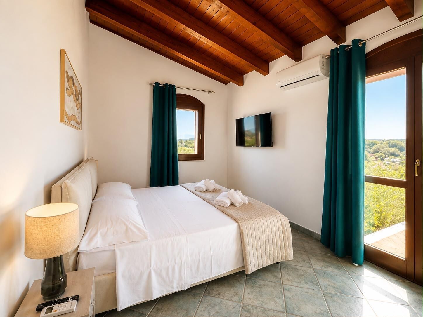 Departamento Deluxe, vista al mar | Caja de seguridad en la habitación, insonorización y wifi gratis 