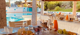 รอคเช แอนติเค รีสอร์ต