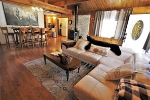 Signature House, 3 Bedrooms, Patio | Living room - Blissful Pines (Big Bear Lake)