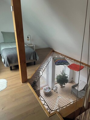 3 bedrooms, free WiFi, bed sheets