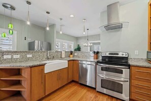 Fridge, microwave, oven, stovetop - Riberia Ponce Place | Team Joseph Ellen (Saint Augustine)