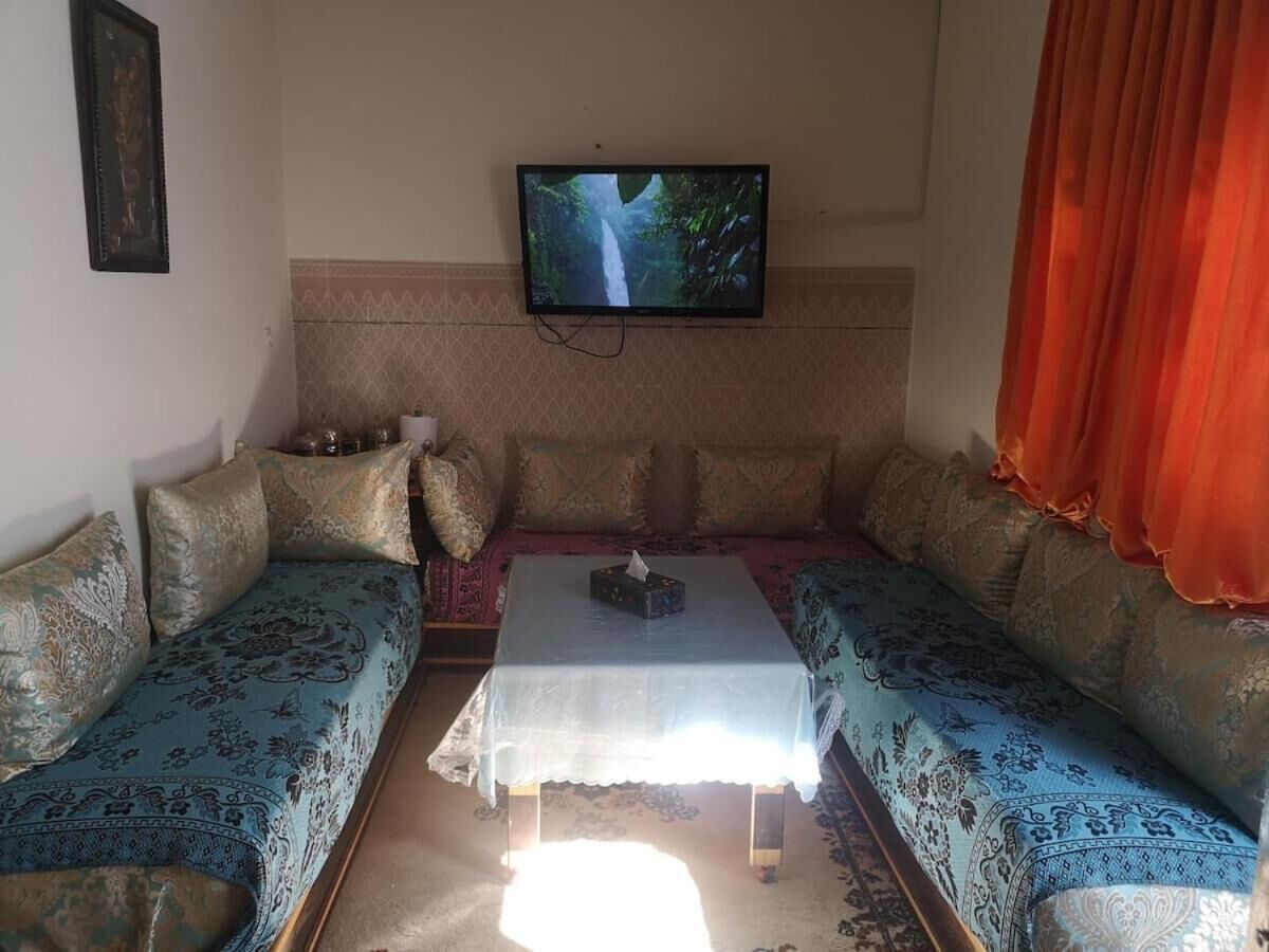 House, 1 Bedroom, Accessible, Smoking | Living room