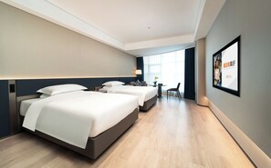 Superior Twin Room, City View | Premium bedding, down comforters, pillowtop beds, free minibar - Rehot SSAW Hotel (Changzhi)